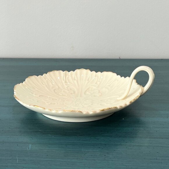 Vintage Lenox Ivory Fine Porcelain Nappy Dish Floral Leaf Pattern Handle Dish - Picture 2 of 8